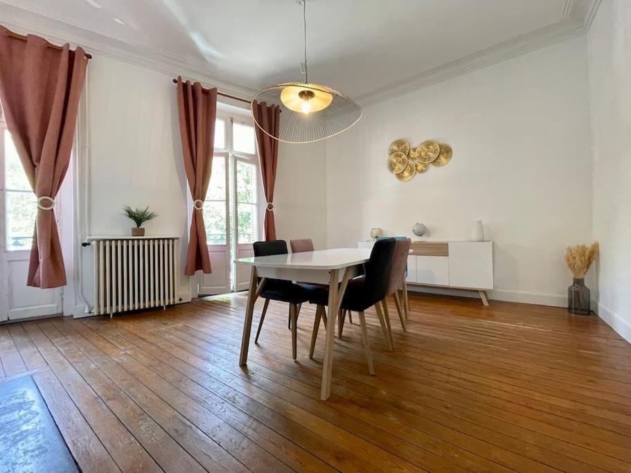Le Varsovie ※ 4 Balcons การ์กาซอน ภายนอก รูปภาพ