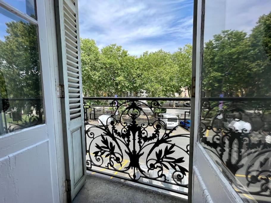 Le Varsovie ※ 4 Balcons การ์กาซอน ภายนอก รูปภาพ