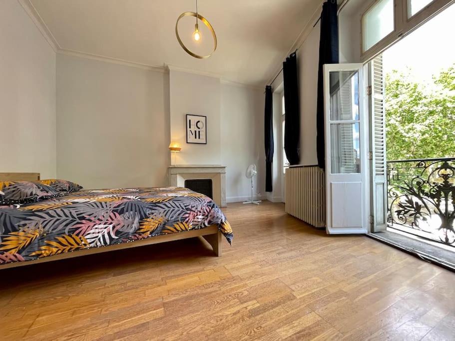 Le Varsovie ※ 4 Balcons การ์กาซอน ภายนอก รูปภาพ